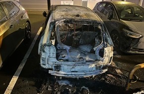 Polizei Mettmann: POL-ME: Autobrand mit unklarer Ursache: Polizei ermittelt - 2511068