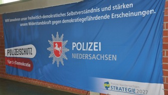 Polizeiinspektion Lüneburg/Lüchow-Dannenberg/Uelzen: POL-LG: ++ "Warum radikalisieren sich Menschen?" ++ Psychologe und Extremismusforscher Ahmad Mansour als Referent zu Gast bei "Woche der Demokratie" der Polizei Lüneburg ++