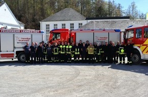 Feuerwehr Lennestadt: FW-OE: 24 neue Maschinisten für die Feuerwehren im Kreis Olpe