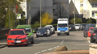 Polizeipräsidium Westpfalz: POL-PPWP: "You'll never walk alone"