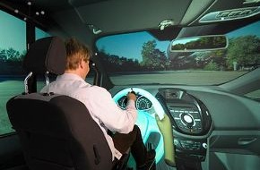 Ford-Werke GmbH: Virtuelle Realität in 3D und innovative 3D-Drucker lassen Prototypen bei Ford zur Wirklichkeit werden (BILD)