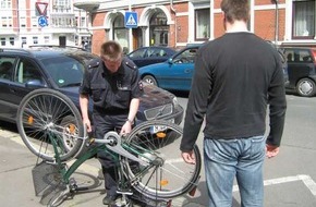 Polizeidirektion Hannover: POL-H: 2132 Fahrräder kontrolliert	Hannover
