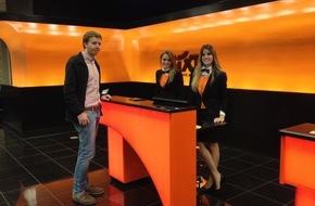 Sixt SE: Viva Las Vegas: Sixt eröffnet neue Station / Das Unternehmen baut Präsenz auf dem US-Markt aus / Süße Valentinstags-Überraschung an Sixt Stationen in den USA (FOTO)