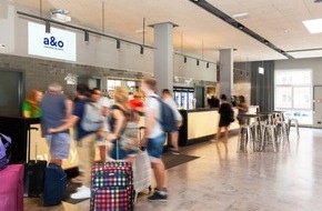 a&o HOTELS and HOSTELS: a&o geht neue Wege mit smarter Werbung in den Lobbies