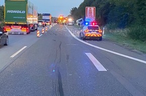 Polizeidirektion Neustadt/Weinstraße: POL-PDNW: Polizeiautobahnstation Ruchheim - Verkehrsunfall zwischen Auto und Wohnwagengespann verursacht Vollsperrung auf der A61