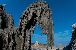 NATIONAL GEOGRAPHIC DEUTSCHLAND: Spektakuläre Fotos eines einzigartigen Vulkans