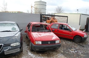 Landeskriminalamt Schleswig-Holstein: LKA-SH: Lübeck - VW Polo mittels illegaler Pyrotechnik gesprengt - der Pressemeldung sind Bilder beigefügt