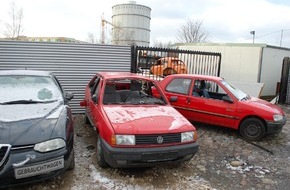 Landeskriminalamt Schleswig-Holstein: LKA-SH: Lübeck - VW Polo mittels illegaler Pyrotechnik gesprengt - der Pressemeldung sind Bilder beigefügt