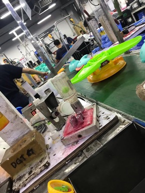 Frozen im Sweatshop: Ausbeutung in den Spielzeugfabriken