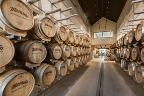 Neueröffnung Macardo Swiss Distillery GmbH mit Fasslager 4.0 - eine Weltneuheit.
