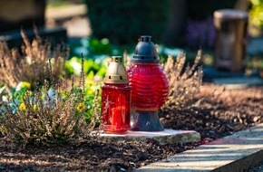 Verbraucherzentrale Nordrhein-Westfalen e.V.: Gräber mit Bedacht gestalten