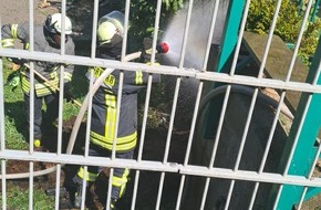 Feuerwehr Wetter (Ruhr): FW-EN: Wetter - brennender Komposthaufen im Ortsteil Volmarstein