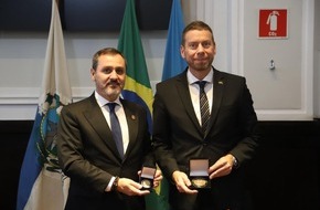 Generalzolldirektion: GZD: Zoll und Polícia Federal intensivieren Zusammenarbeit / Der Leiter des ZKA, Dr. Igelmann und der Generaldirektor der Polícia Federal (Brasilien), Rodrigues unterzeichnen Zusammenarbeitsvereinbarung