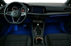 Oehler Web: Ambiente-Beleuchtung im Auto – Das ist gemäss MFK erlaubt