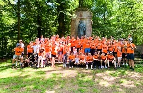 PM-International AG: PM-International unterstützt den World Vision Global 6k Run mit 19.000 Euro