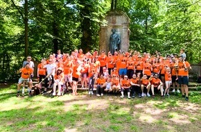 PM-International AG: PM-International unterstützt den World Vision Global 6k Run mit 19.000 Euro