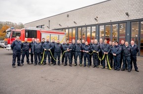 Feuerwehr Dinslaken: FW Dinslaken: Erfolgreicher Abschluss der Grundausbildung bei der Freiwilligen Feuerwehr Dinslaken