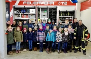 Freiwillige Feuerwehr Bedburg-Hau: FW-KLE: Toller Projekttag der Grundschule Hasselt mit der Freiwilligen Feuerwehr Bedburg-Hau