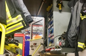 Feuerwehr Plettenberg: FW-PL: OT-Stadtmitte. Gasähnlicher Geruch sorgte für Feuerwehreinsatz.