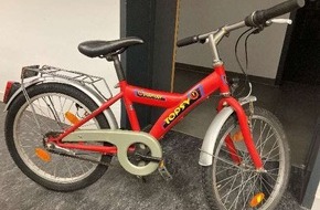 Polizeiinspektion Osnabrück: POL-OS: Wehrendorf/Altkreis Wittlage: Wem gehört das rote Kinderfahrrad?