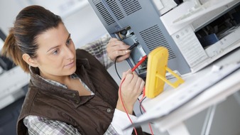 BG ETEM - Berufsgenossenschaft Energie Textil Elektro Medienerzeugnisse: Gesetzliche Unfallversicherung: Pflicht zur Pr&uuml;fung elektrischer Anlagen wird &uuml;berarbeitet