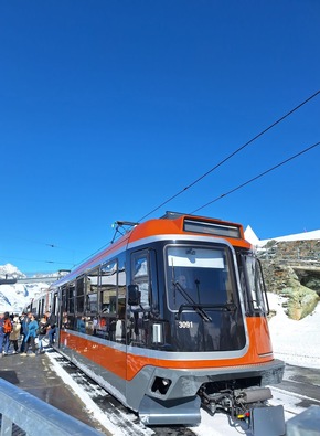 Zwischen Palmen und Schnee – Eberhardt TRAVEL bringt Expis in die Schweiz