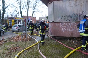 FW-DT: Kellerbrand im &quot;Temde&quot;-Gebäude