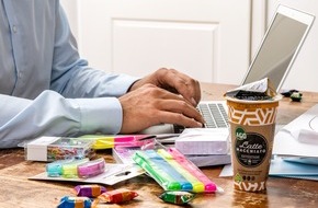 Initiative "M&uuml;lltrennung wirkt": Abfalltrennung im B&uuml;ro: Verpackungen, Papier und Co. richtig entsorgen