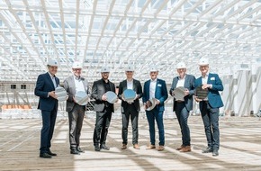 Vishay Siliconix Itzehoe GmbH: Richtfest für zukunftsweisende Hightech-Fabrik in Itzehoe / Moderne Halbleitertechnologie für die Automobilindustrie