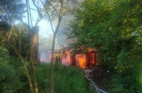 Polizeidirektion Bad Segeberg: POL-SE: Henstedt-Ulzburg - Feuer an einer Brandruine - Polizei sucht Zeugen