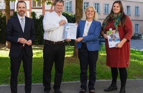 Otto-Friedrich-Universität Bamberg: PM: EMAS-Zertifizierung für Universität Bamberg