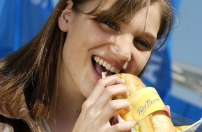 Aral AG: Produktoffensive im Aral Bistro-Geschäft: Vier neue "SuperSnacks" bei Aral