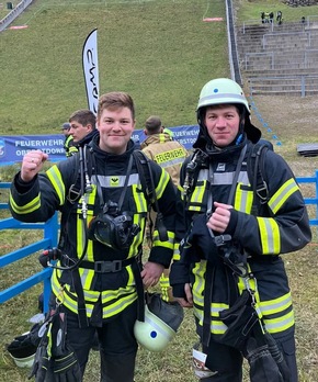 FW Ense: Löschgruppe Hünningen beim Schanzenlauf in Oberstdorf