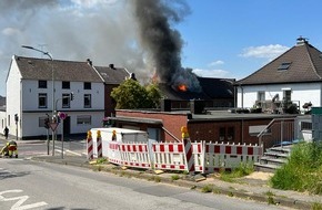 Feuerwehr Stolberg: FW-Stolberg: Dachstuhlbrand