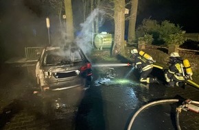 Feuerwehr Schermbeck: FW-Schermbeck: PKW Brand an der Overbecker Straße