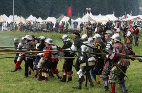 Tourismusverband Naturparkregion Reutte: Ritterspiele Ehrenberg - eine erfolgreiche Zeitreise durch die Geschichte in der Tiroler Naturparkregion Reutte - BILD