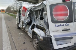 Polizeiinspektion Delmenhorst / Oldenburg - Land / Wesermarsch: POL-DEL: Autobahnpolizei Ahlhorn: Verkehrsunfall auf der A29 im Bereich Großenkneten