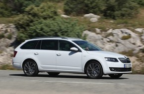 Skoda Auto Deutschland GmbH: Effizient, kraftvoll, luxuriös: Neuer Topmotor für den SKODA Octavia Combi L&K (FOTO)