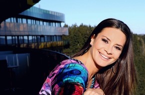 Hotel AVIVA**** make friends: Gitta Saxx begeistert von Europas 1. Singlehotel AVIVA**** make friends - BILD