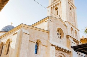 Alfred Kärcher SE & Co. KG: Kärcher entfernt Graffiti von Erlöserkirche in Jerusalem