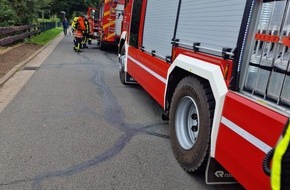 Freiwillige Feuerwehr Gemeinde Schiffdorf: FFW Schiffdorf: Glutnester in Kamin sorgen für Verrauchung im Gebäude