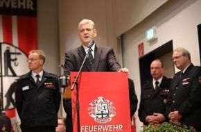 Verband der Feuerwehren im Kreis Paderborn: FW-PB: Feuerwehrsenioren feiern im Sport- und Kulturzentrum
