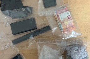 Polizei Dortmund: POL-DO: Pärchen beim Dealen mit Drogen in Westerfilde erwischt