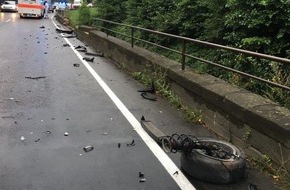 Polizeidirektion Neustadt/Weinstraße: POL-PDNW: (Neustadt) Schwerer Verkehrsunfall in den Morgenstunden - Zeugen gesucht