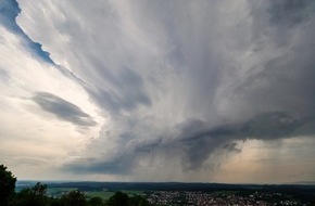 ZDF: "Hagel, Fluten, Wirbelwinde": "planet e." im ZDF über das jüngste Wetterchaos in Deutschland (FOTO)
