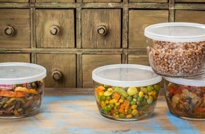 Verbraucherzentrale Nordrhein-Westfalen e.V.: Beste Reste: Feiertagsfreuden ohne Lebensmittelverschwendung