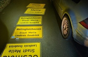 Polizeiinspektion Osnabrück: POL-OS: Melle: Fünf Ortsschilder im Kofferraum - Routinekontrolle mit Überraschungseffekt