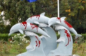 Wal- und Delfinschutz-Forum (WDSF): Delfine illegal in der EU? Delfinarien-Betreiber verweigern DNA-Analysen (FOTO)