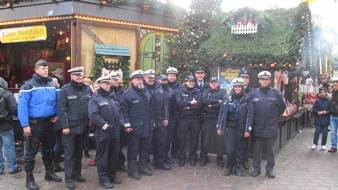Polizeipräsidium Trier: POL-PPTR: Internationale polizeiliche Zusammenarbeit am Trierer Weihnachtsmarkt