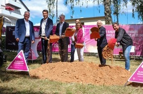 Deutsche Telekom AG: Saarbrücken: Baustart für 11.000 Glasfaser-Anschlüsse in St. Johann, Malstatt und Rodenhof
